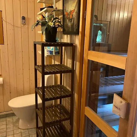 Сasa de vacaciones Stylish & Cosy By Lake In Lemland, Aland Norrby (Lemland)