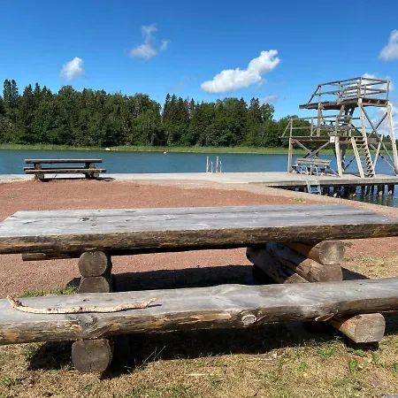 Stylish & Cosy By Lake In Lemland, Aland